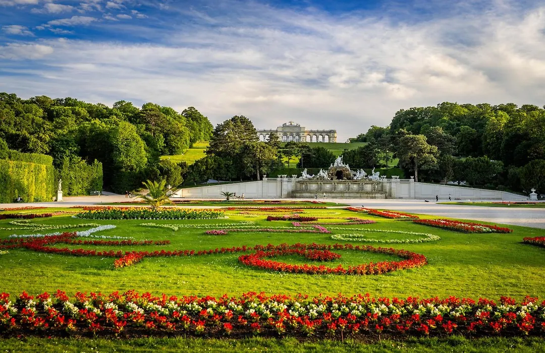 lyf Schönbrunn Vienna-1